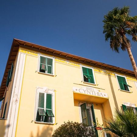 Hotel Cynthia Finale Ligure Buitenkant foto